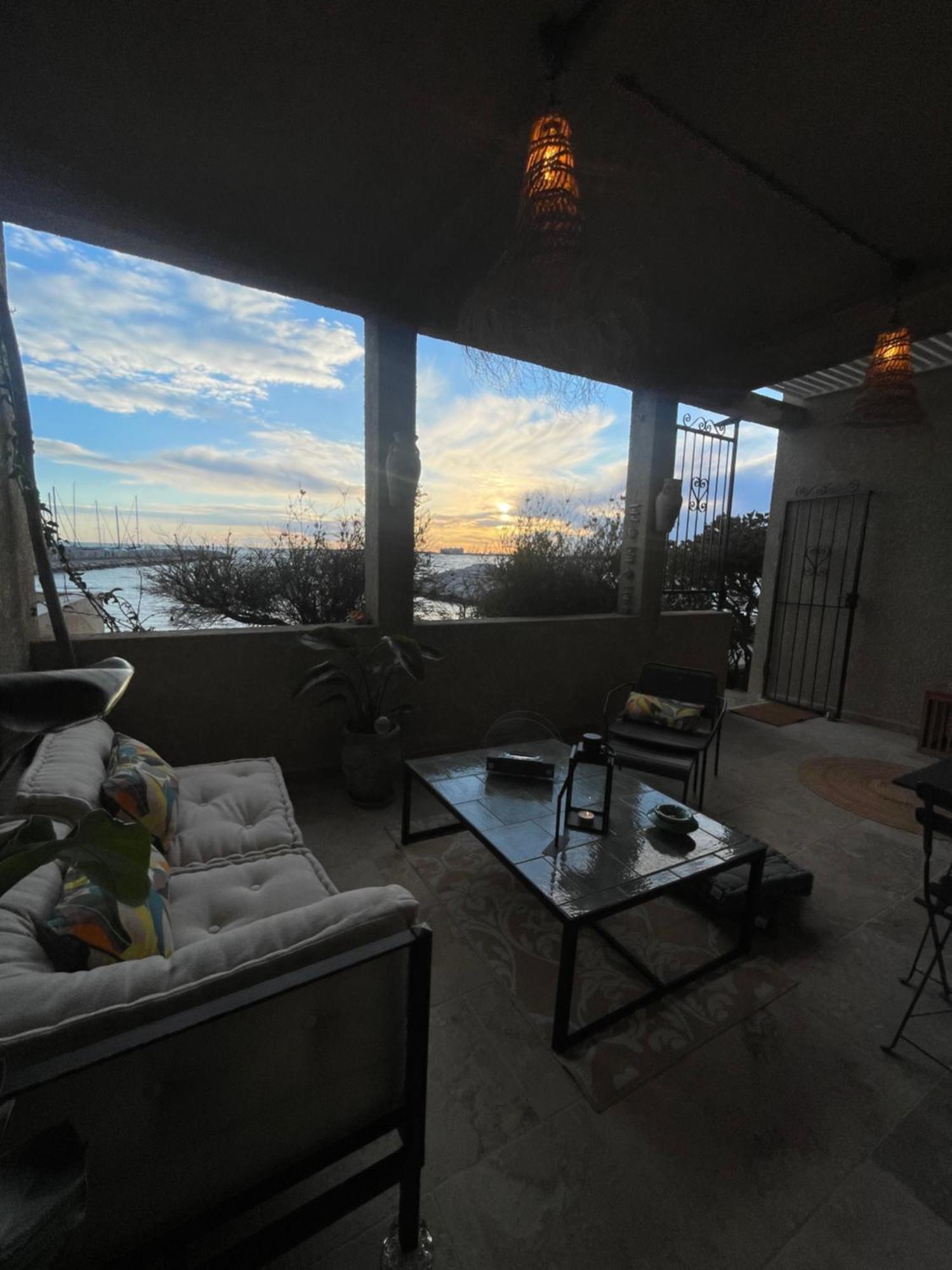 Appartement En Bord De Mer โฟส์-ซูร์-แมร์ ภายนอก รูปภาพ